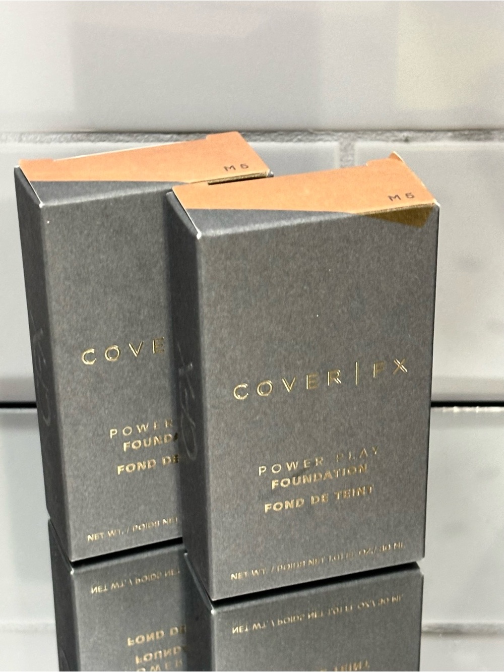 Cover FX Power Play Foundation M5 Medium-to-Tan Olive-Golden - Picture 2 of 5
